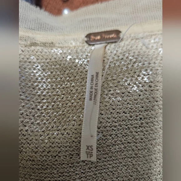 FREE PEOPLE Champagne Dreams Top sequin hold. Size XS - Picture 8 of 16